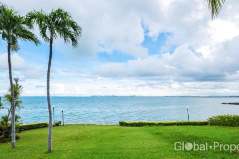 Condominio de 3 dormitorios en Pattaya, Tailandia № 119421 - foto 4