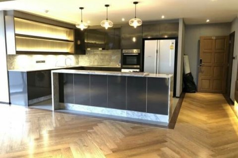 Condominio de 1 dormitorio en Bangkok, Tailandia № 143884 - foto 3