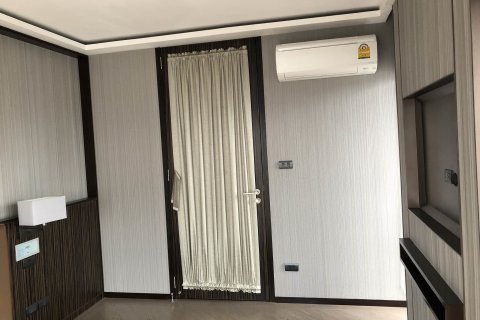 Condominio de 1 dormitorio en Bangkok, Tailandia № 143884 - foto 11