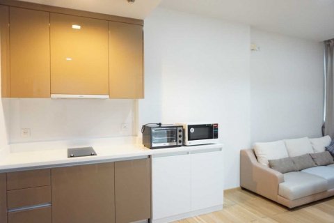 Condominio de 1 dormitorio en Bangkok, Tailandia № 143883 - foto 3