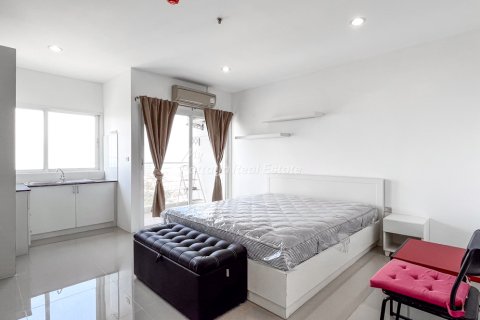 Estudio en el condominio en Bang Lamung, Tailandia № 205215 - foto 3