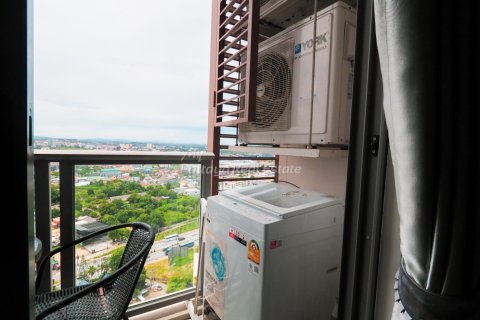 Condominio de 1 dormitorio en Bang Lamung, Tailandia № 205217 - foto 13
