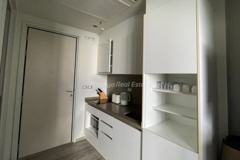 Condominio de 2 dormitorios en Bang Lamung, Tailandia № 152486 - foto 3