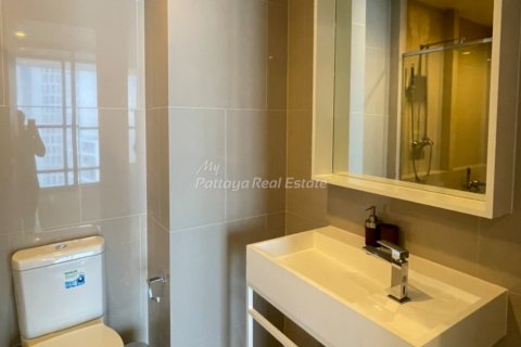 Condominio de 2 dormitorios en Bang Lamung, Tailandia № 152486 - foto 9
