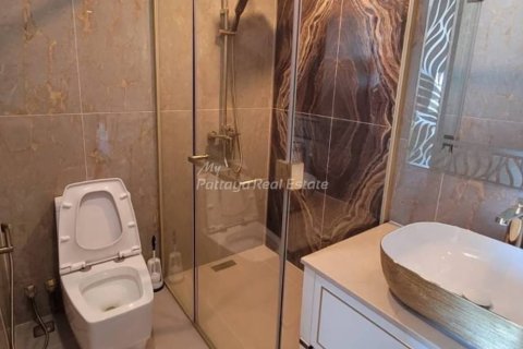 Condominio de 1 dormitorio en Pattaya, Tailandia № 152485 - foto 12