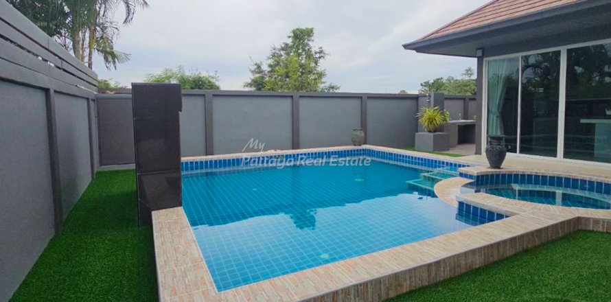 Casa de 3 dormitorios en Bang Lamung, Tailandia № 152487