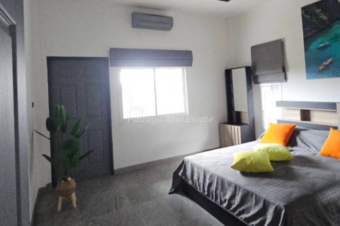 Casa de 3 dormitorios en Bang Lamung, Tailandia № 152487 - foto 17