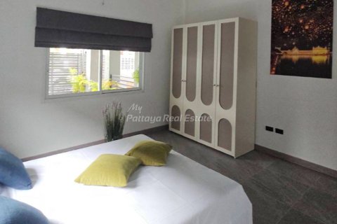 Casa de 3 dormitorios en Bang Lamung, Tailandia № 152487 - foto 15
