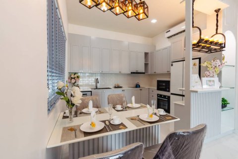 Chalet de 3 dormitorios en Hua Hin, Tailandia № 149564 - foto 10