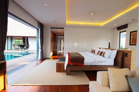 Casa de 4 dormitorios en Phuket, Tailandia № 67144 - foto 4