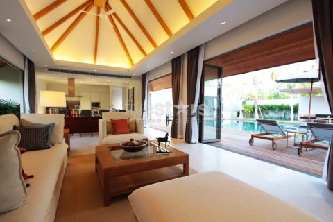 Casa de 4 dormitorios en Phuket, Tailandia № 67144 - foto 3