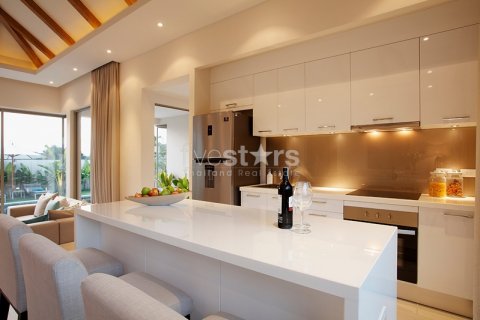 Casa de 3 dormitorios en Phuket, Tailandia № 67138 - foto 5