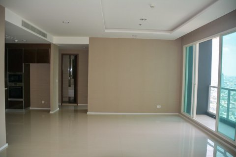 Condominio de 3 dormitorios en Bangkok, Tailandia № 66045 - foto 4