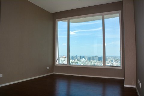 Condominio de 3 dormitorios en Bangkok, Tailandia № 66045 - foto 12