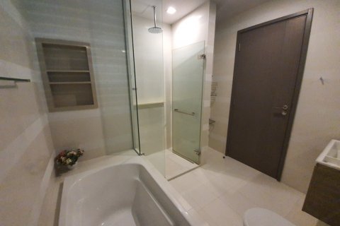 Condominio de 2 dormitorios en Bangkok, Tailandia № 66046 - foto 13