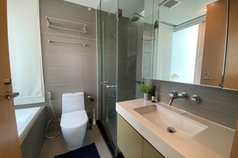 Condominio de 2 dormitorios en Bangkok, Tailandia № 66040 - foto 15