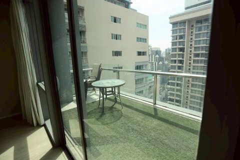 Dúplex de 2 dormitorios en Bangkok, Tailandia № 146902 - foto 6