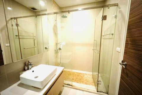 Condominio de 1 dormitorio en Bangkok, Tailandia № 146904 - foto 6