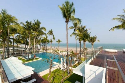Condominio de 2 dormitorios en Hua Hin, Tailandia № 146907 - foto 4