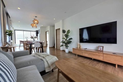 Chalet de 3 dormitorios en Phuket, Tailandia № 146903 - foto 4