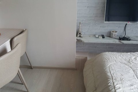 Condominio de 1 dormitorio en Watthana, Bangkok, Tailandia № 200520 - foto 9