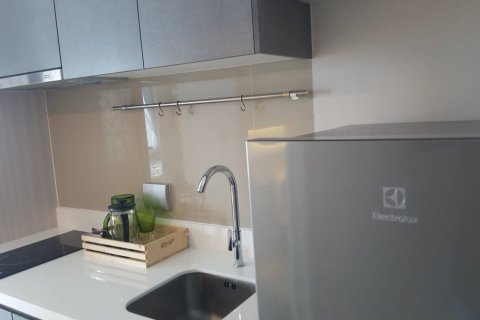Condominio de 1 dormitorio en Watthana, Bangkok, Tailandia № 200520 - foto 6
