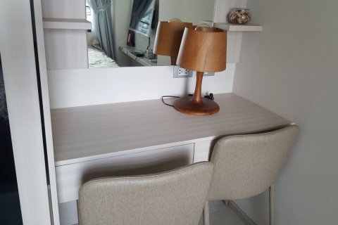 Condominio de 1 dormitorio en Watthana, Bangkok, Tailandia № 200520 - foto 8