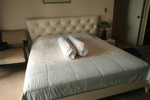 Condo in Watthana, Bangkok, Thailand, 2 bedrooms № 200525 - photo 11