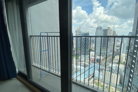 Condo in Watthana, Bangkok, Thailand, 2 bedrooms № 200525 - photo 28