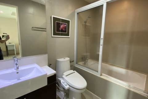 Condo in Watthana, Bangkok, Thailand, 2 bedrooms № 200525 - photo 30