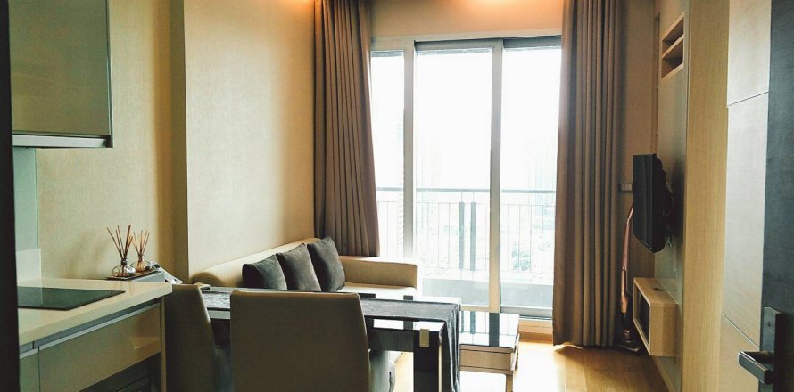 Condominio de 1 dormitorio en Watthana, Bangkok, Tailandia № 200524