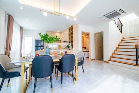 Haus in Pattaya, Thailand 4 Schlafzimmer № 154578 - Foto 6
