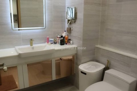 Condo in Bang Lamung, Thailand, 2 bedrooms № 154577 - photo 8