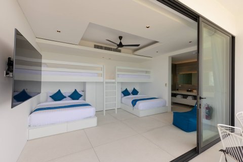 Casa de 5 dormitorios en Ko Samui, Tailandia № 180617 - foto 27