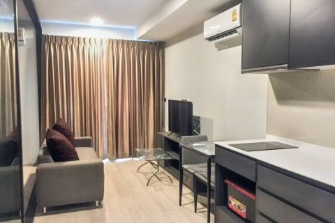 Condominio de 1 dormitorio en Khlong Toei, Bangkok, Tailandia № 115286 - foto 2