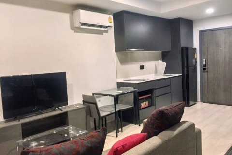 Condominio de 1 dormitorio en Khlong Toei, Bangkok, Tailandia № 115286 - foto 4