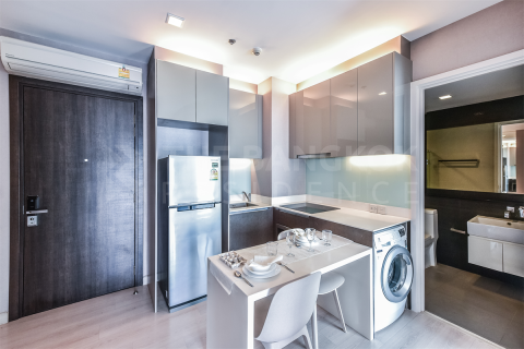 Condominio de 2 dormitorios en Bangkok, Tailandia № 184226 - foto 8