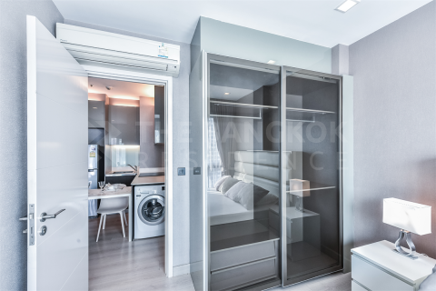 Condominio de 2 dormitorios en Bangkok, Tailandia № 184226 - foto 10