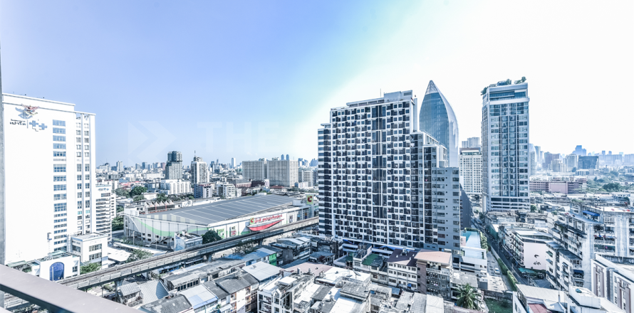 Condominio de 2 dormitorios en Bangkok, Tailandia № 184226