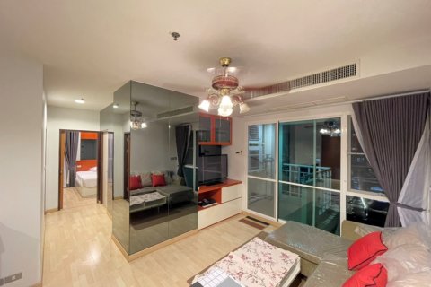Condo in Bangkok, Thailand, 2 bedrooms  № 66025
