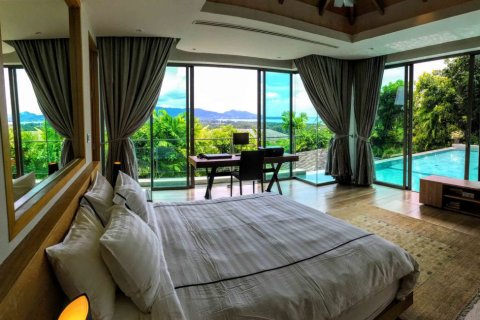 Haus in Phuket, Thailand 4 Schlafzimmer № 66031 - Foto 13