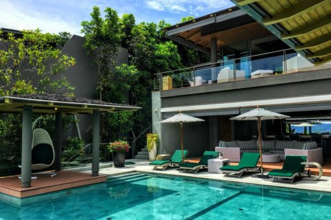 House in Phuket, Thailand 4 bedrooms № 66031