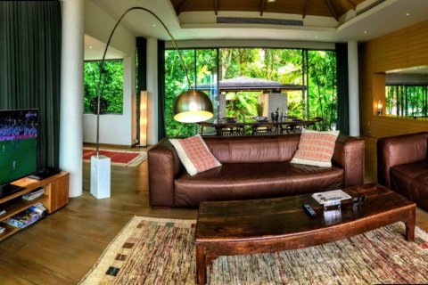 Haus in Phuket, Thailand 4 Schlafzimmer № 66031 - Foto 4