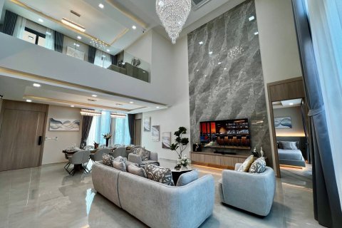 Villa in Bang Lamung, Thailand 5 bedrooms № 222659 - photo 13