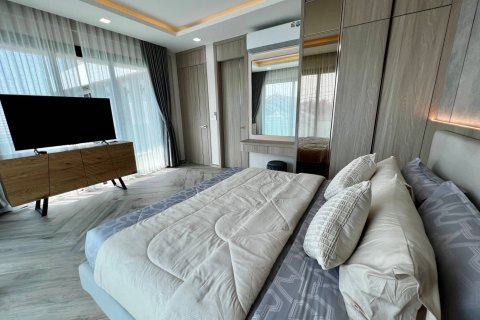 Villa in Bang Lamung, Thailand 5 bedrooms № 222659 - photo 22