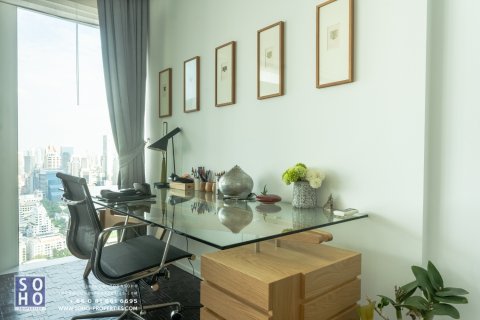 Condominio de 3 dormitorios en Sathon, Bangkok, Tailandia № 143571 - foto 7