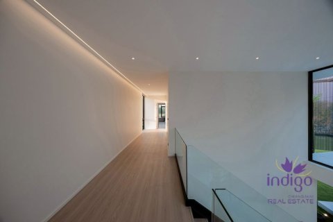 Chalet de 4 dormitorios en Chiang Mai, Tailandia № 162674 - foto 5