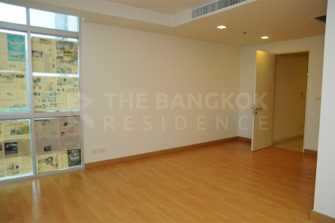 Condominio de 3 dormitorios en Bangkok, Tailandia № 184730 - foto 2