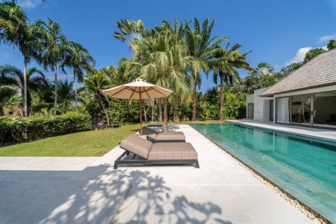 Chalet de 5 dormitorios en Phuket, Tailandia № 158905 - foto 10