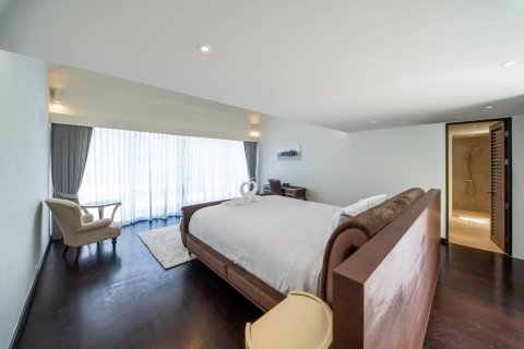 Chalet de 5 dormitorios en Phuket, Tailandia № 158905 - foto 8